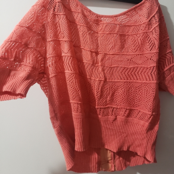 Crop Top - Picture 3 of 3